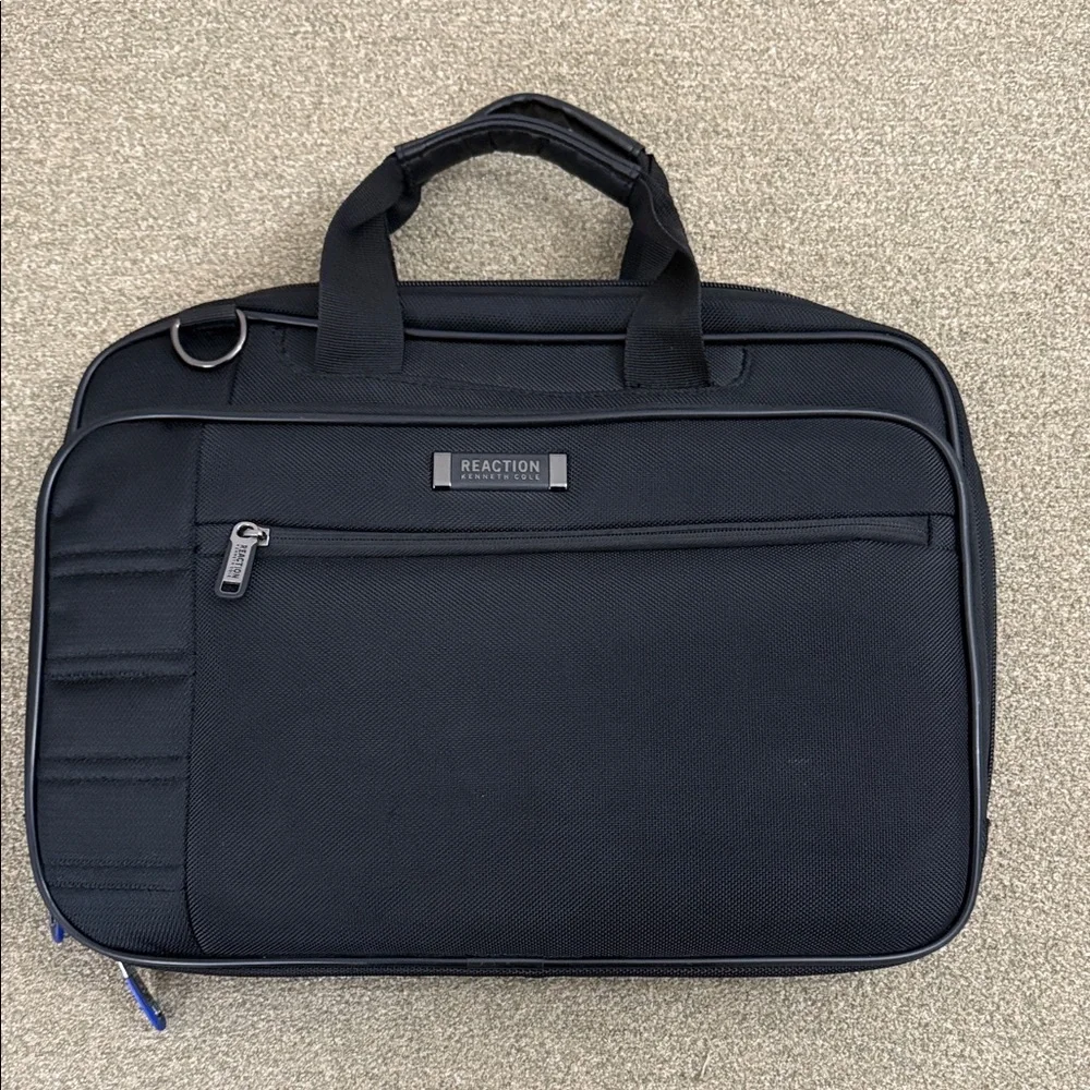 Kenneth Cole Reaction Laptop Business Travel Almost new